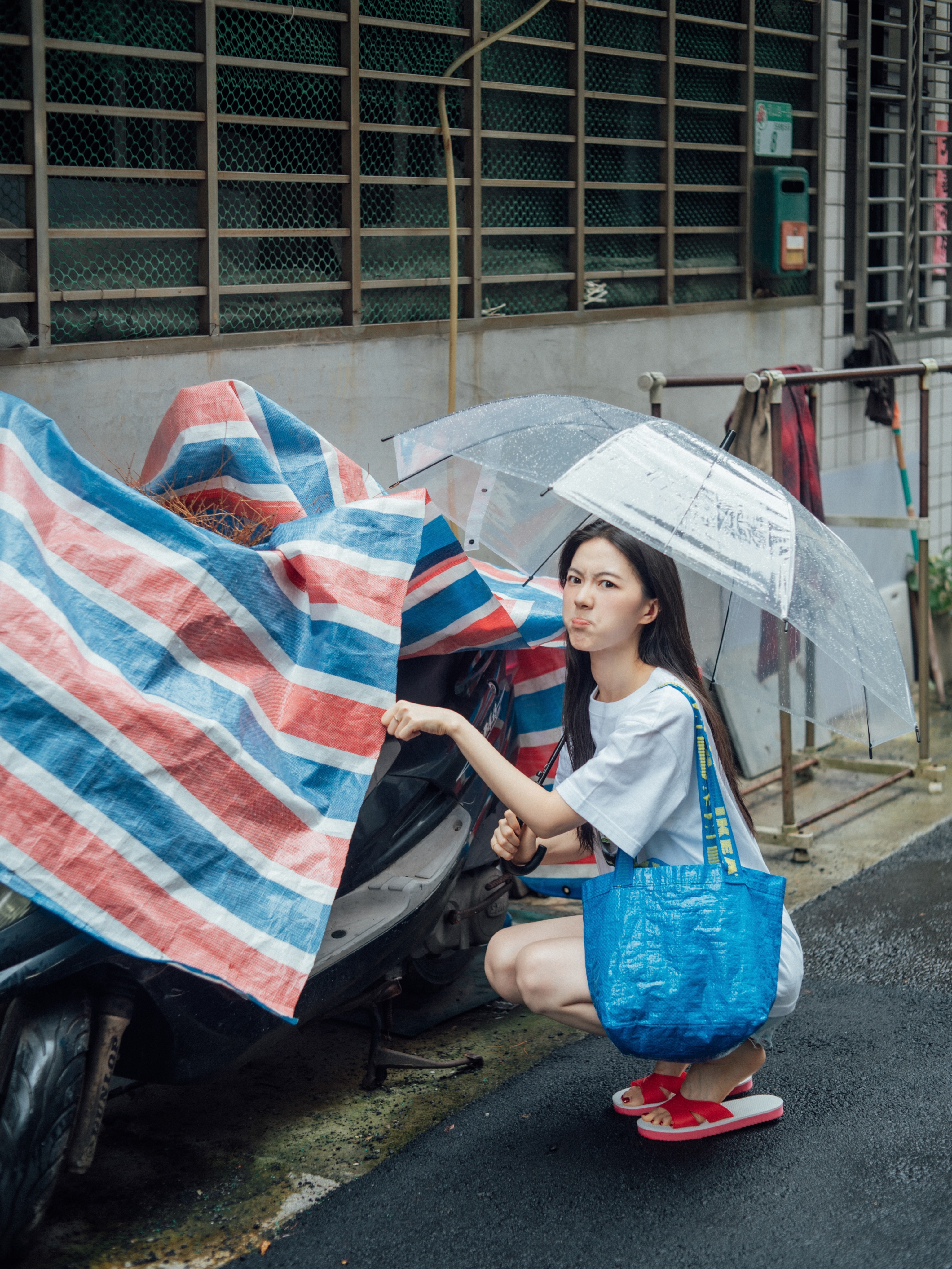 和大一女友做爱，奶子是真软，太爽了。